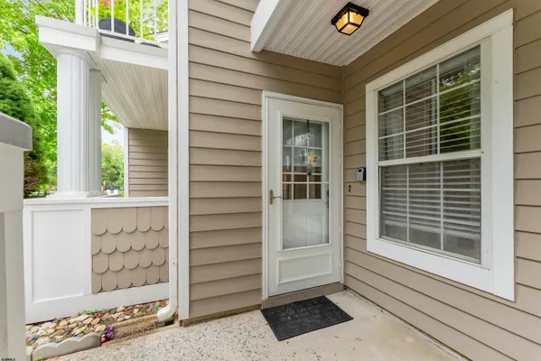 Property Slideshow image 2 of 38 | 550 central ave unit b1, Linwood, NJ, 08221