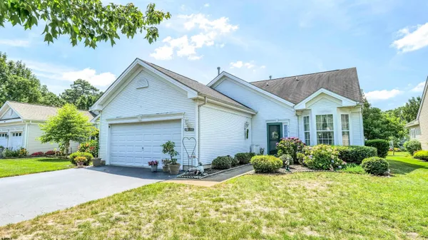 Property Slideshow image 2 of 39 | 115 devon ct, Galloway, NJ, 08205