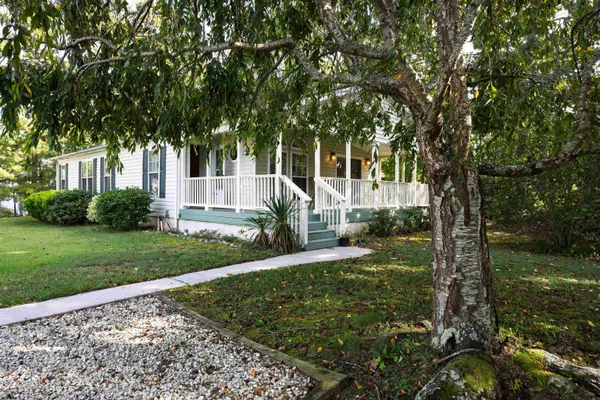 Property Slideshow image 2 of 31 | 7 laurel ct, Mays Landing, NJ, 08330