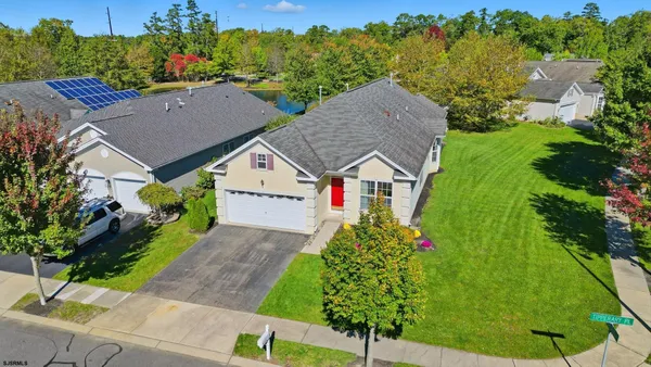 Property Slideshow image 3 of 40 | 207 tipperary pl, Galloway, NJ, 08205