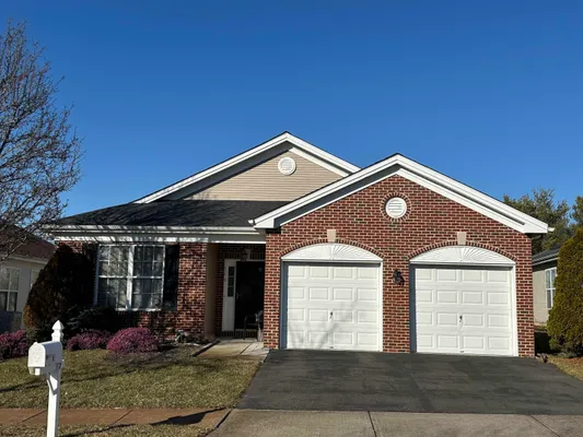 Property Slideshow image 2 of 26 | 569 chatham way, Galloway, NJ, 08205