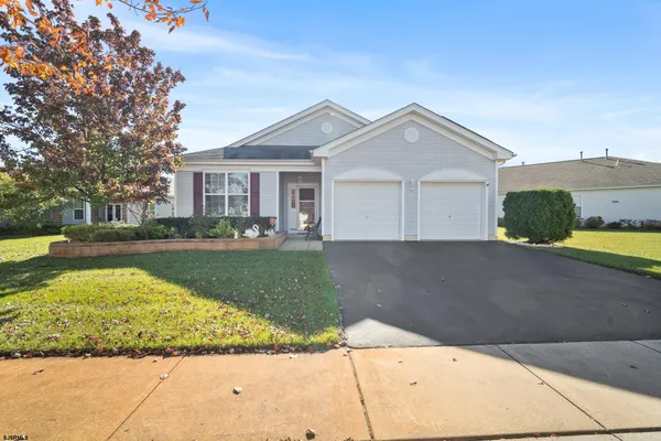 Property Slideshow image 2 of 27 | 558 yarmouth ct, Galloway, NJ, 08205