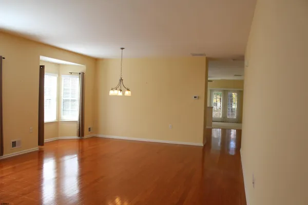 Property Slideshow image 3 of 39 | 39 poppy rd, Egg Harbor Township, NJ, 08234