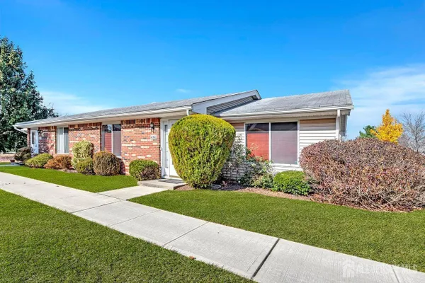 Property Slideshow image 2 of 18 | 626 deal rd c, Monroe, NJ, 08831