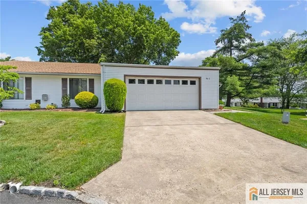 Property Slideshow image 2 of 26 | 96 salix plz 96c, Monroe, NJ, 08831