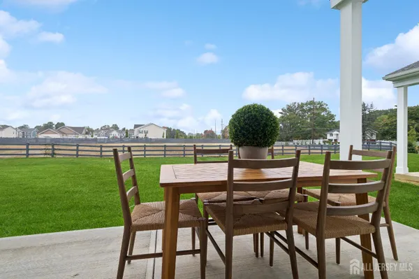 Property Slideshow image 3 of 40 | 8 mount dr # 9, Plainsboro, NJ, 08536