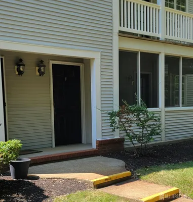 Property Slideshow image 2 of 24 | 85f winthrop rd # 85-f, Monroe, NJ, 08831