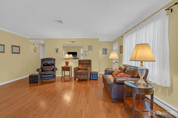 Property Slideshow image 3 of 22 | 335b old nassau rd, Monroe, NJ, 08831