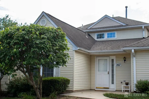 Property Slideshow image 3 of 37 | 267 nighthawk dr, Monroe, NJ, 08831