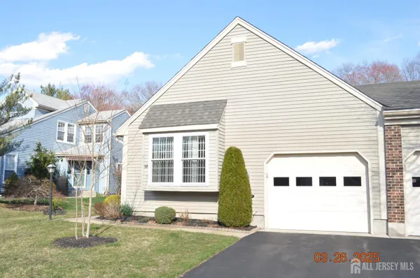 Property Slideshow image 2 of 19 | 9b melborn dr # 9b, Monroe, NJ, 08831