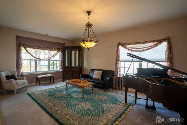 Property Slideshow image 3 of 44 | 186 valencia dr, Monroe, NJ, 08831