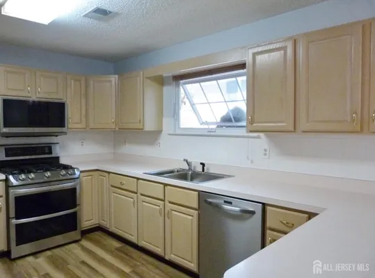 Property Slideshow image 2 of 17 | 249 nighthawk dr, Monroe, NJ, 08831