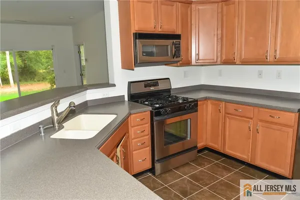 Property Slideshow image 2 of 39 | 2103 neville ct, Somerset, NJ, 08873