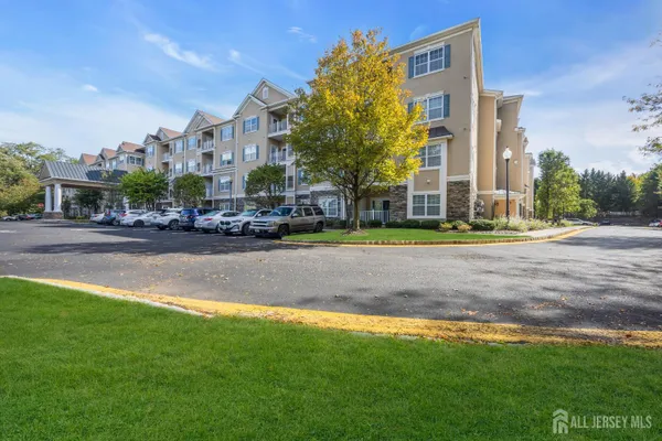 Property Slideshow image 2 of 31 | 540 cranbury rd 410, East Brunswick, NJ, 08816