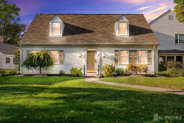 Property Slideshow image 2 of 21 | 98 glenwood ln n, Monroe, NJ, 08831