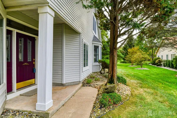 Property Slideshow image 3 of 39 | 71 leeds ln, Monroe, NJ, 08831