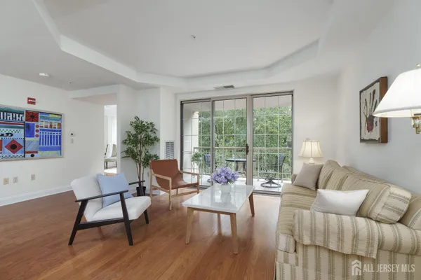 Property Slideshow image 2 of 23 | 2240 windrow dr, Princeton, NJ, 08540