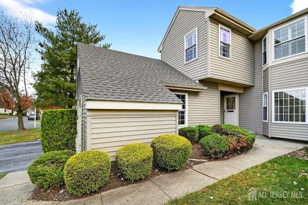 Property Slideshow image 2 of 42 | 57 yorkshire dr 57b, Monroe, NJ, 08831