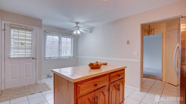 Property Slideshow image 3 of 31 | 40-b rutland ln, Monroe, NJ, 08831