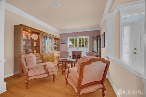 Property Slideshow image 3 of 51 | 468 crossfields ln, Somerset, NJ, 08873