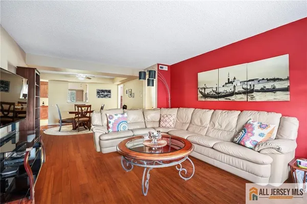 Property Slideshow image 2 of 22 | 631 madison dr b, Monroe, NJ, 08831
