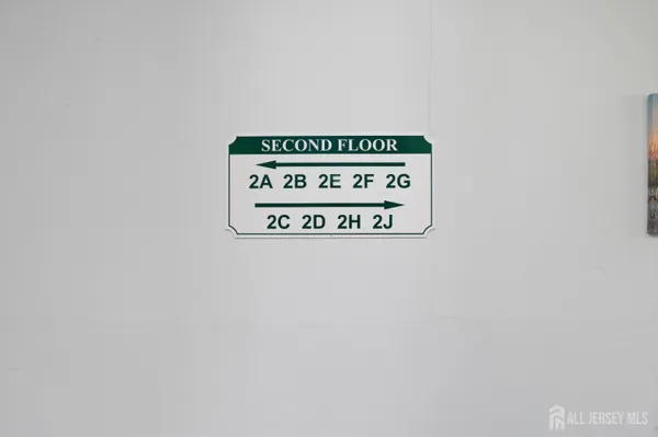 Property Slideshow image 3 of 34 | 277 crosse dr apt 2c, Monroe, NJ, 08831