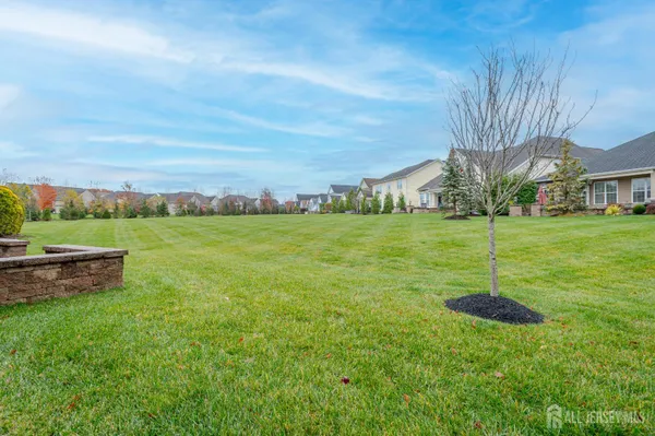 Property Slideshow image 3 of 43 | 19 masters dr, Monroe, NJ, 08831