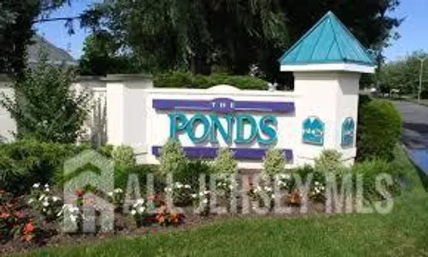 Property Slideshow image 2 of 28 | 304 waxwing dr, Monroe, NJ, 08831