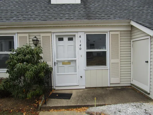 Property Slideshow image 2 of 11 | 140 plymouth ln a, Monroe, NJ, 08831