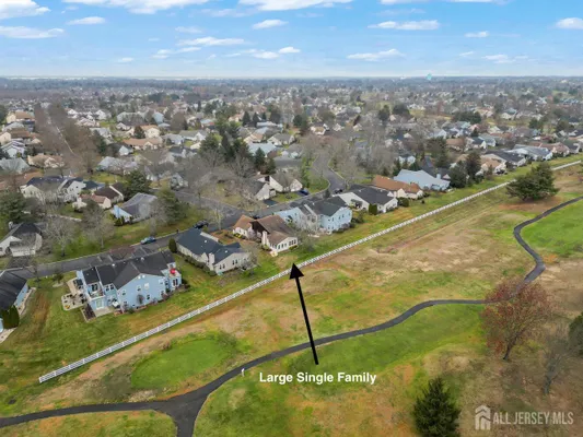 Property Slideshow image 2 of 33 | 11 bedfordshire dr, Monroe, NJ, 08831