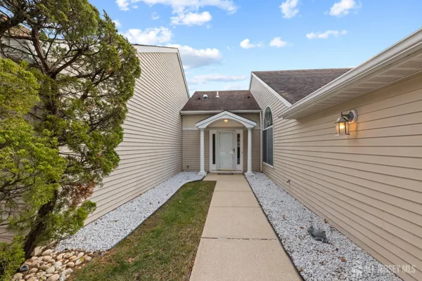 Property Slideshow image 3 of 33 | 835b vail rd, Monroe, NJ, 08831