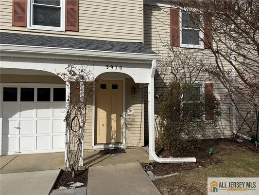 Property Slideshow image 2 of 11 | 393 newport way # 393-o, Monroe, NJ, 08831