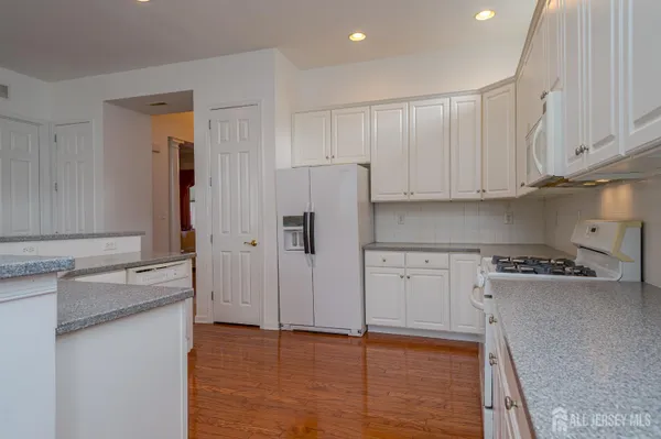 Property Slideshow image 3 of 40 | 3 hogan way, Monroe, NJ, 08831