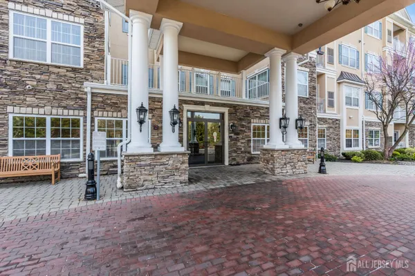 Property Slideshow image 3 of 34 | 540 cranbury rd 329, East Brunswick, NJ, 08816