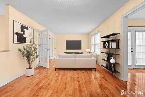 Property Slideshow image 3 of 17 | 19 john paul jones dr b, Monroe, NJ, 08831