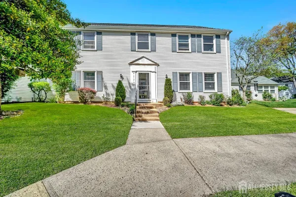 Property Slideshow image 3 of 26 | 312 sharon way 312n, Monroe, NJ, 08831