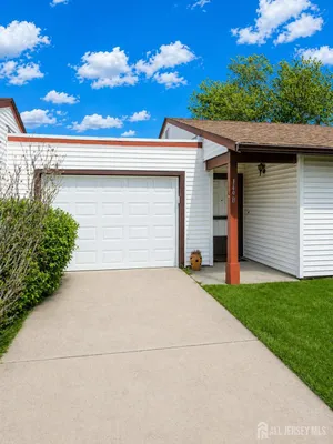 Property Slideshow image 2 of 33 | 149-b maclura plz, Monroe, NJ, 08831