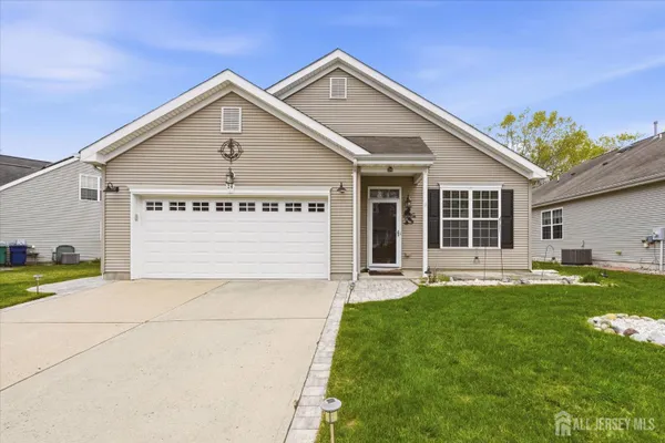 Property Slideshow image 3 of 43 | 24 lilly dr, Tuckerton, NJ, 08087