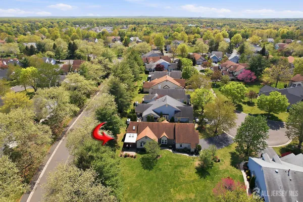 Property Slideshow image 2 of 33 | 19 ingram dr, Monroe, NJ, 08831