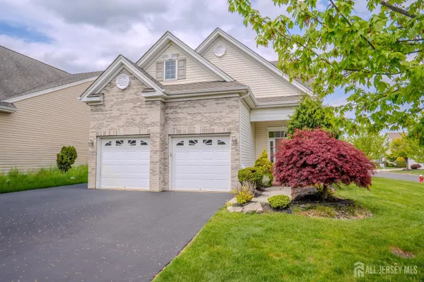 Property Slideshow image 2 of 36 | 2 diamond spring dr, Monroe, NJ, 08831