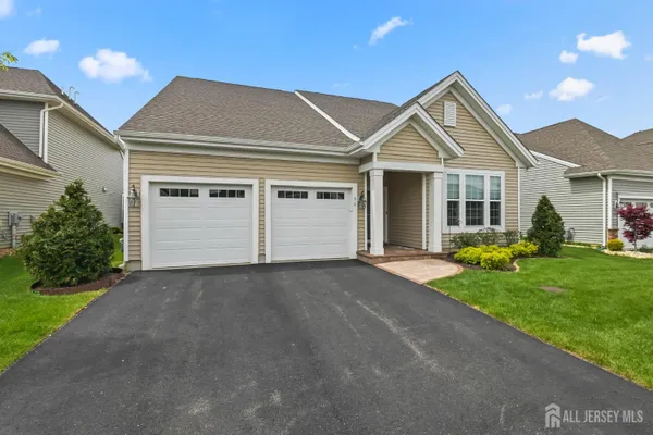 Property Slideshow image 2 of 37 | 36 metro dr, Monroe, NJ, 08831