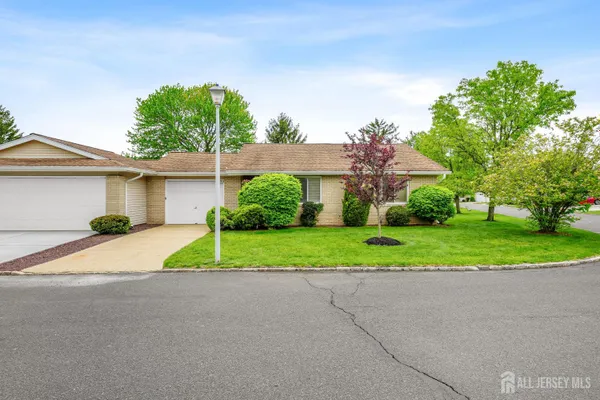 Property Slideshow image 2 of 44 | 419-b andover dr, Monroe, NJ, 08831