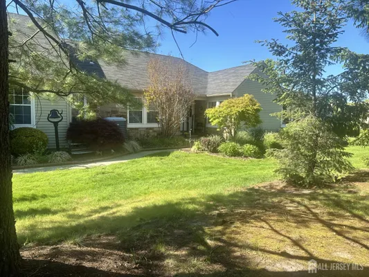 Property Slideshow image 2 of 40 | 67 yorkshire dr, Monroe, NJ, 08831