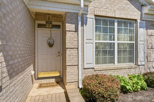 Property Slideshow image 2 of 40 | 16 barbaras way, Jackson, NJ, 08527