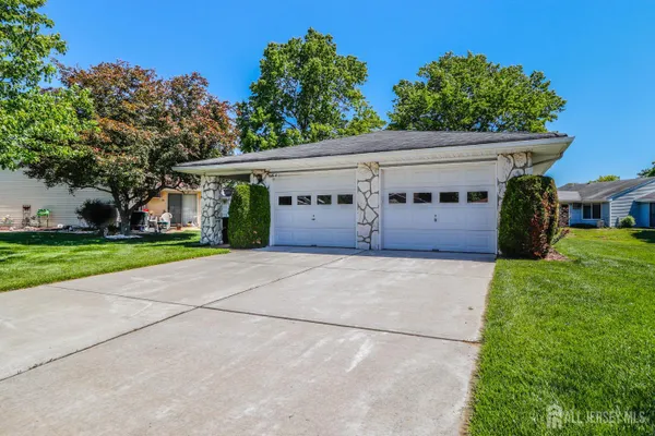 Property Slideshow image 2 of 29 | 616-a lemington plz, Monroe, NJ, 08831