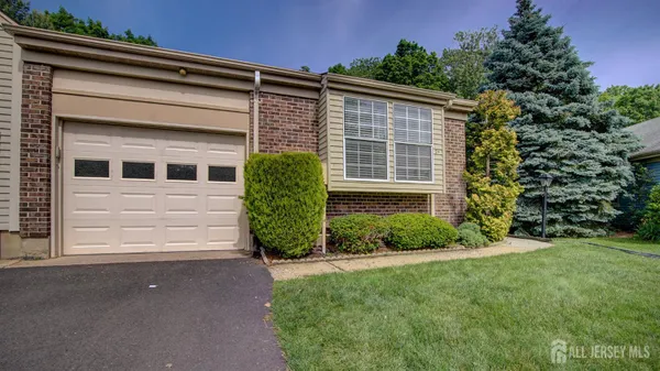 Property Slideshow image 2 of 39 | 7 betsy ross dr a, Monroe, NJ, 08831
