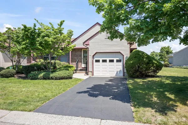 Property Slideshow image 3 of 36 | 21-a john hancock dr, Monroe, NJ, 08831