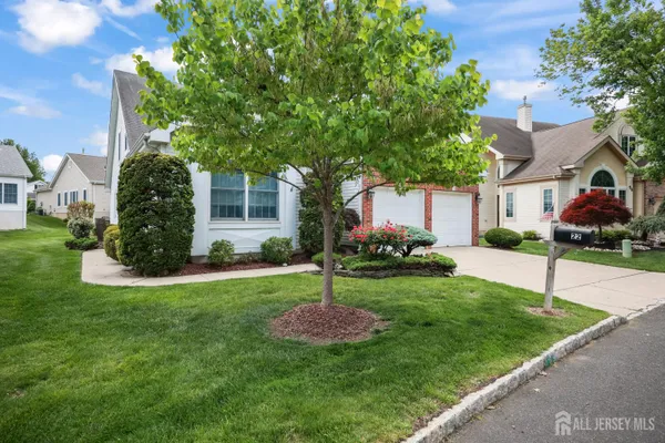 Property Slideshow image 2 of 47 | 22 london dr, Monroe, NJ, 08831