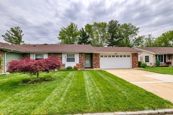 Property Slideshow image 3 of 26 | 484 fairton dr b, Monroe, NJ, 08831