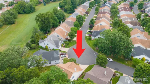 Property Slideshow image 3 of 46 | 19 dawson ln, Monroe, NJ, 08831
